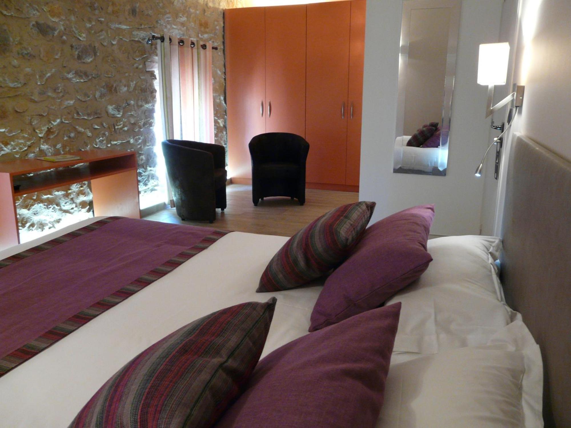 Logis Auberge Restaurant Du Vigneron Cucugnan Habitación foto