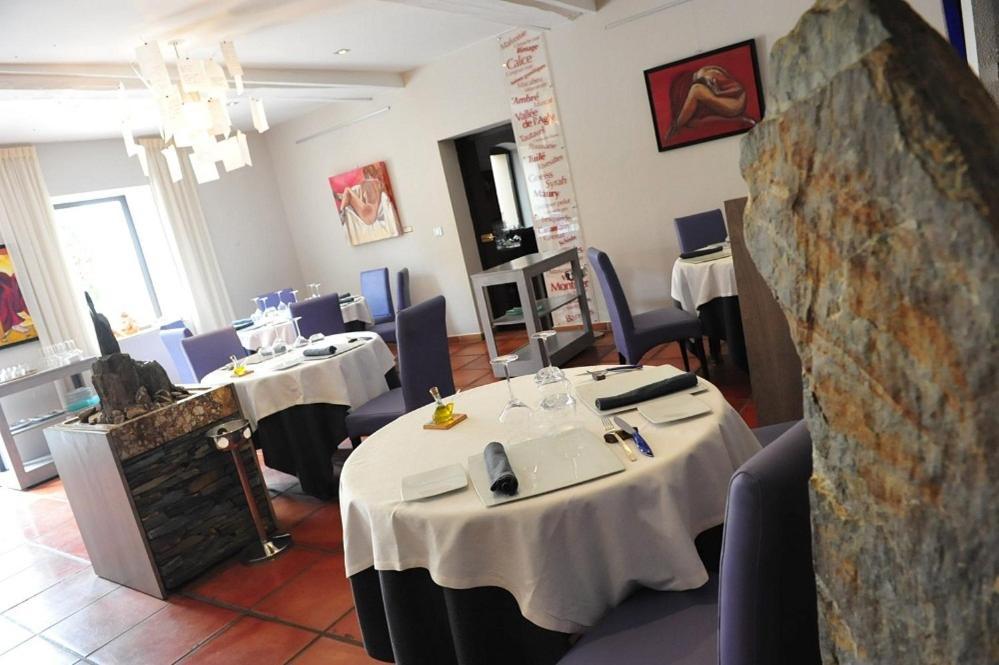Logis Auberge Restaurant Du Vigneron Cucugnan Exterior foto